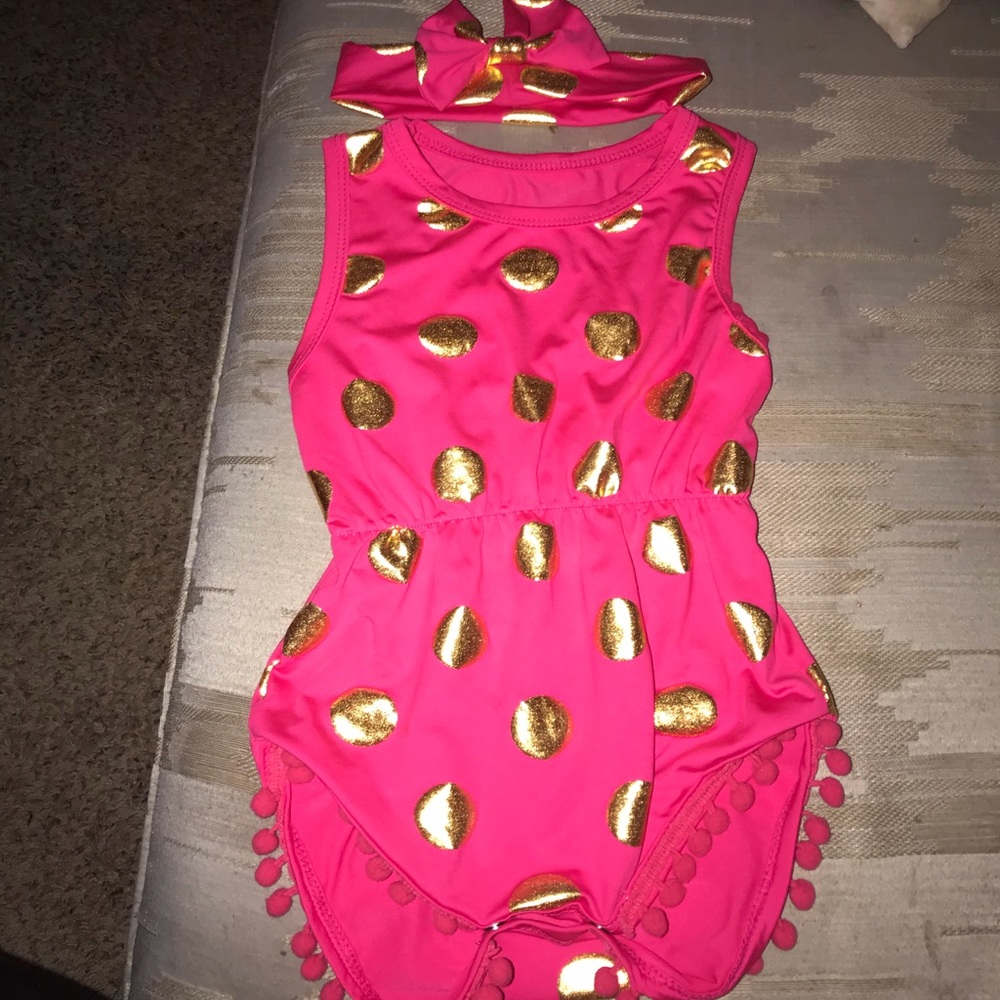 ♥️🌟SOLD🌟♥️ Birthday/photo shoot Outfit months